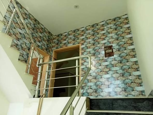 Stone-effect staircase