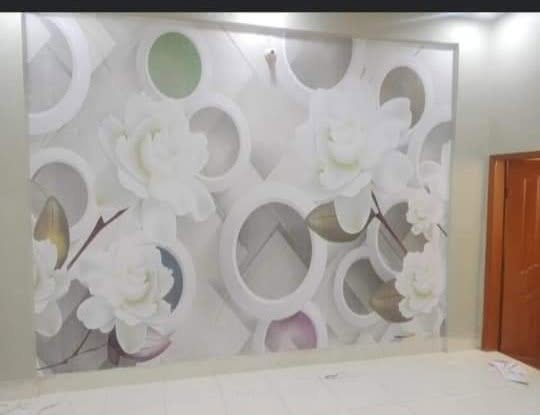 Sculpted floral feature wall